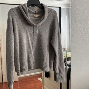 Grey sweater